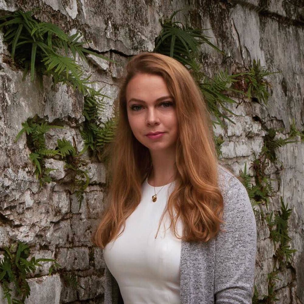 Meet your Posher, Emma